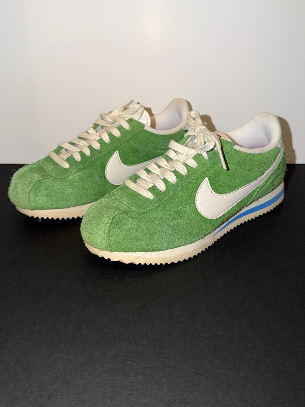 Nike Cortez Vintage Chlorophyll Suede Sneakers Women’s Store Display FJ2530-300